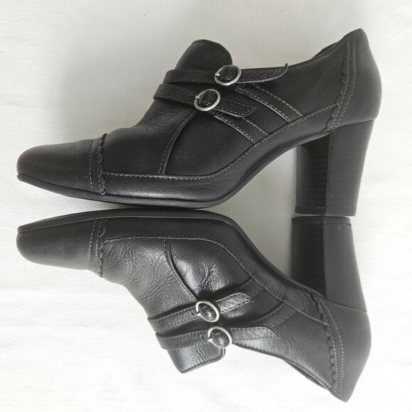 CLARKS Boots Womens 8.5 Black Genuine Leather Ankle Block Heels ARTISAN Stanhope - Picture 7 of 9